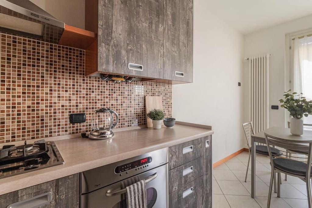 קומו Appartamento Bellavista Con Ac E Posto Auto A Brunate מראה חיצוני תמונה